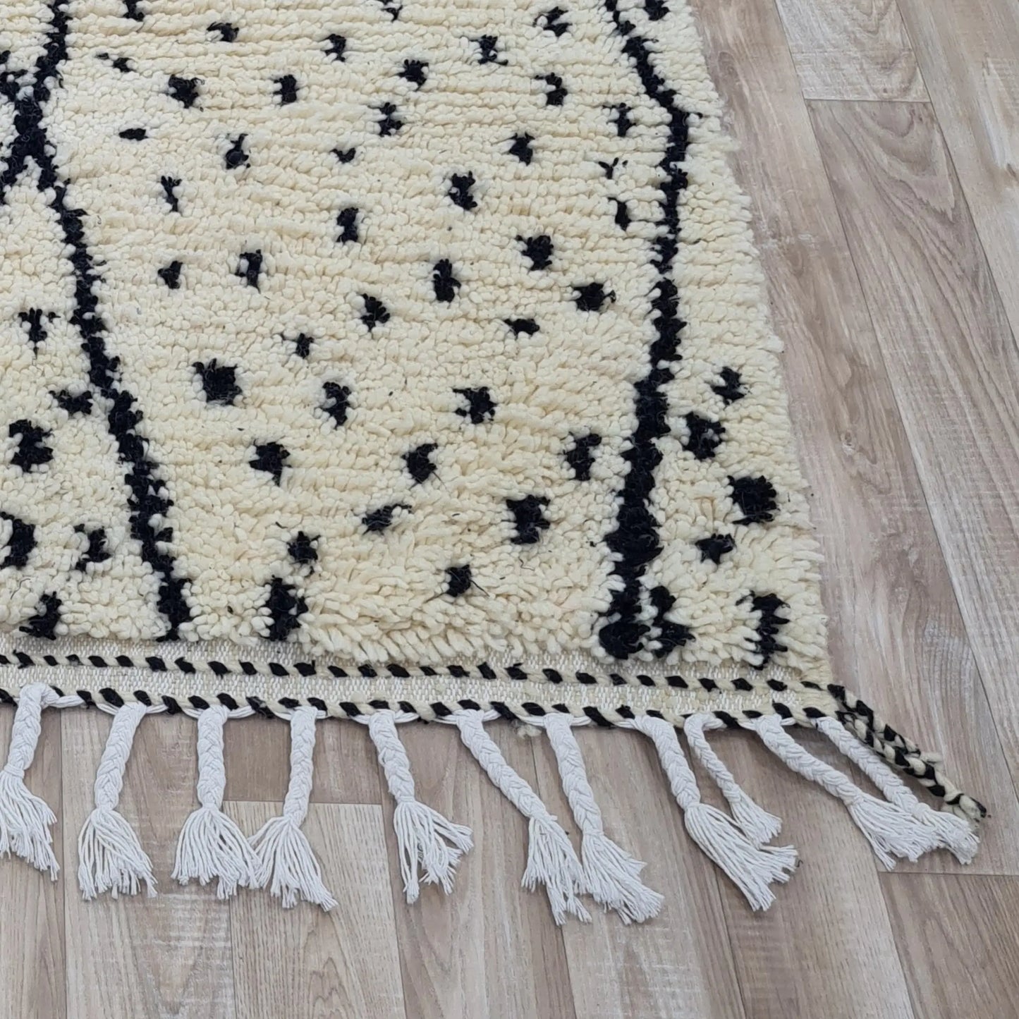 Beni Ourain Moroccan Rug – Ivory Wool with Black Diamond Pattern – Custom Size - Berber Handcrafts