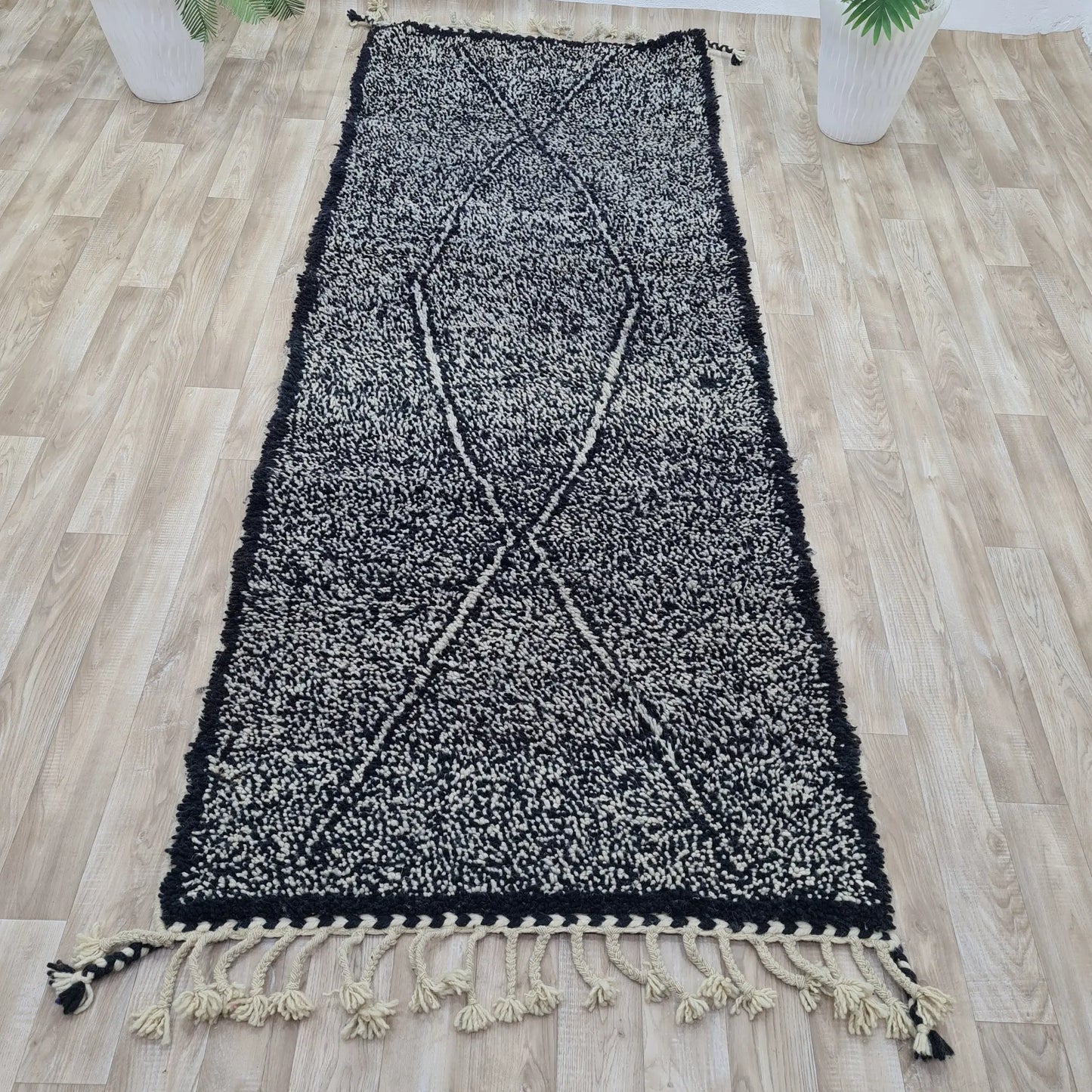 Handwoven Moroccan Runner Rug – Black & White Geometric Design – Custom Size - Berber Handcrafts